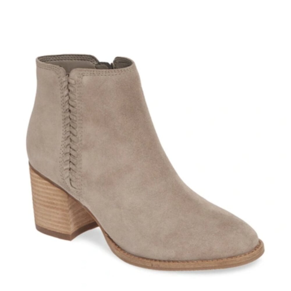 Blondo Nina Waterproof Suede Boot in Mushroom Suede